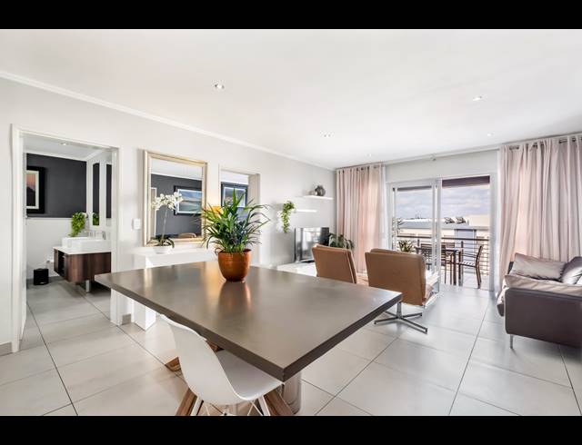 2 BEDROOM APARTMENT FOR SALE IN SANDOWN